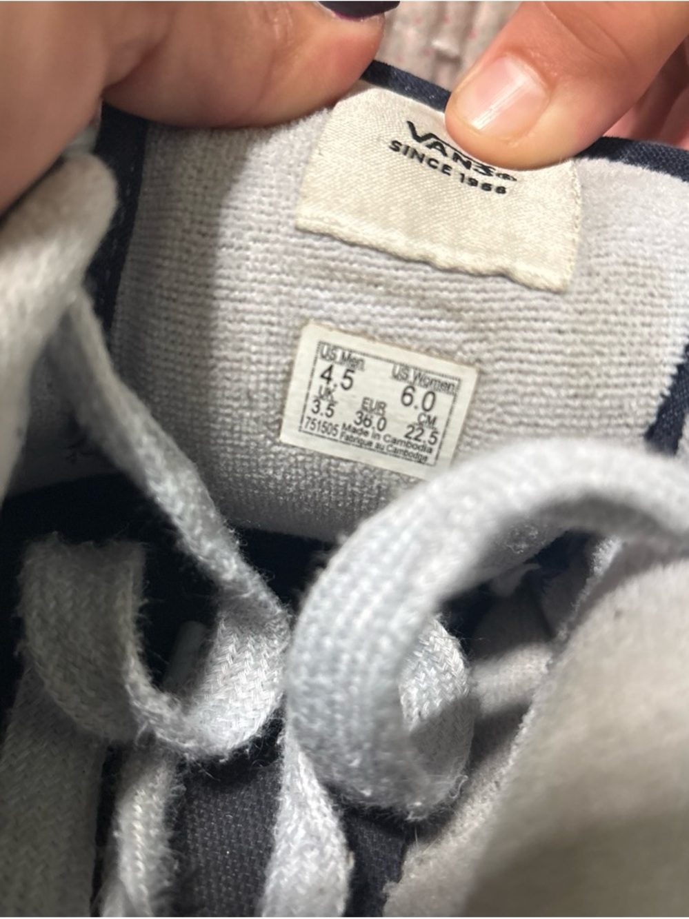Vans Low Top Sneakers in Navy and Light Gray